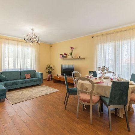 Villa Monique Vodnjan Exteriör bild