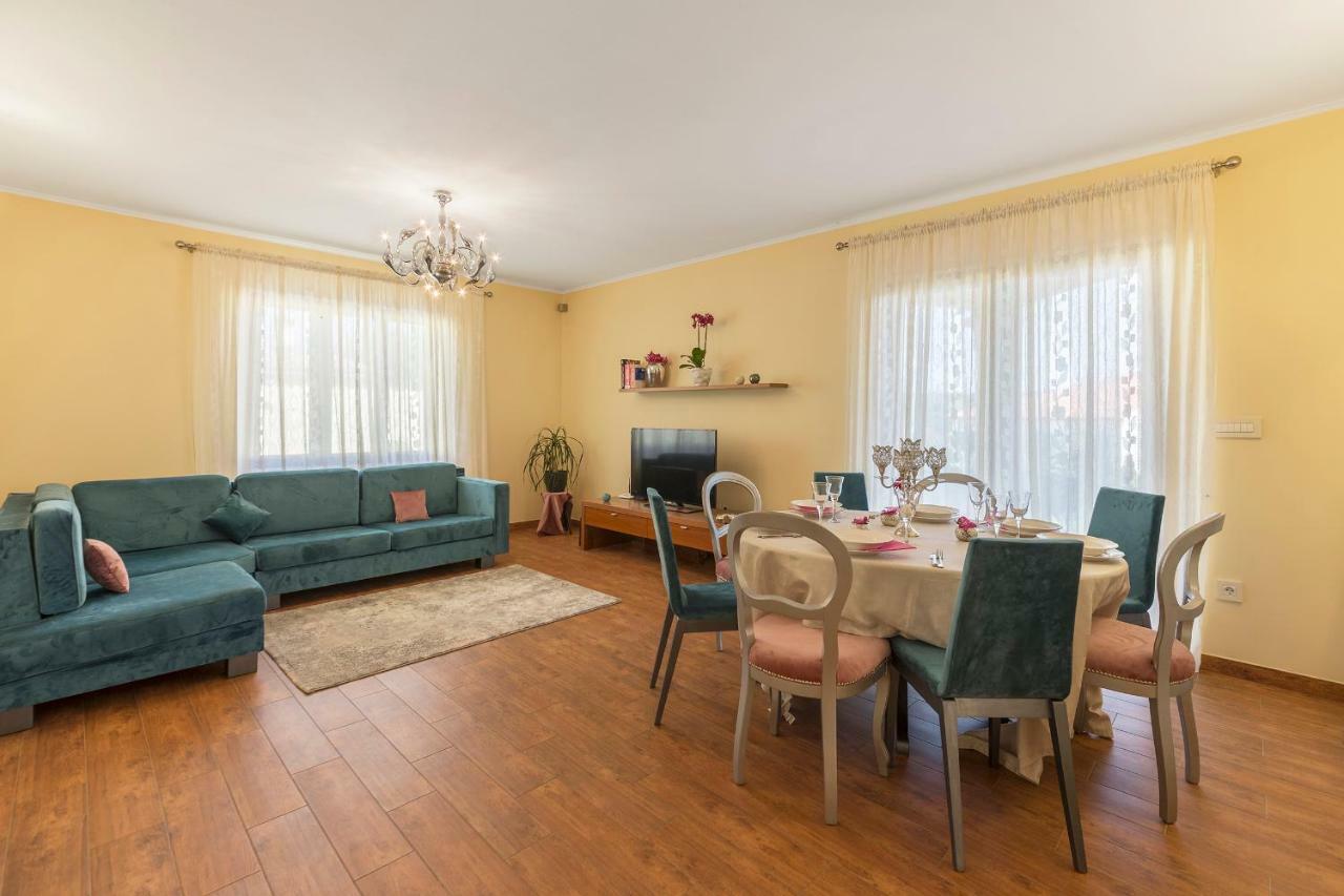 Villa Monique Vodnjan Exteriör bild